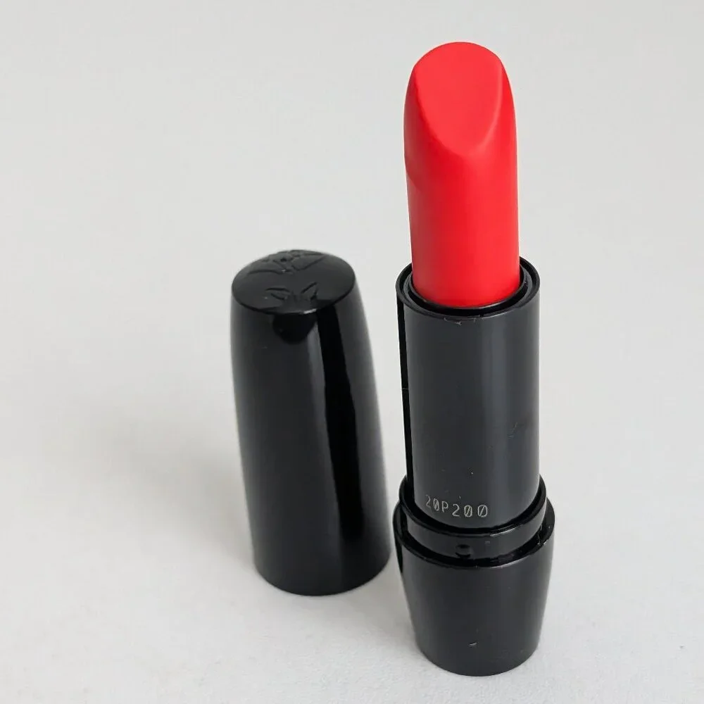 Lancome Color Design Sensational Effects Lipstick 110 Contain Yourself Matte